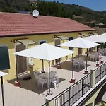 Montemaggio * Lapedona