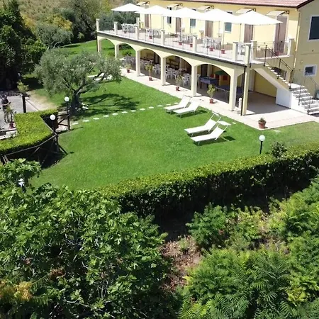 Agriturismo Monte Maggio Lapedona