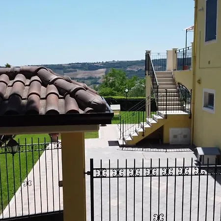 Agriturismo Monte Maggio Farm stay *