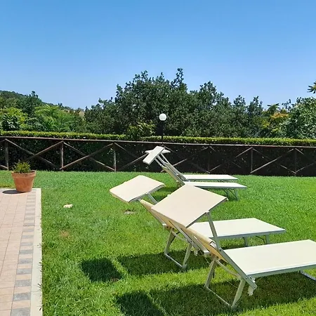 Agriturismo Monte Maggio Farm stay Lapedona