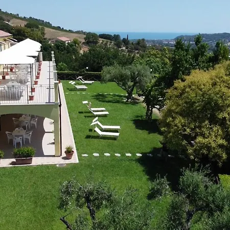 Farm stay Agriturismo Monte Maggio Lapedona