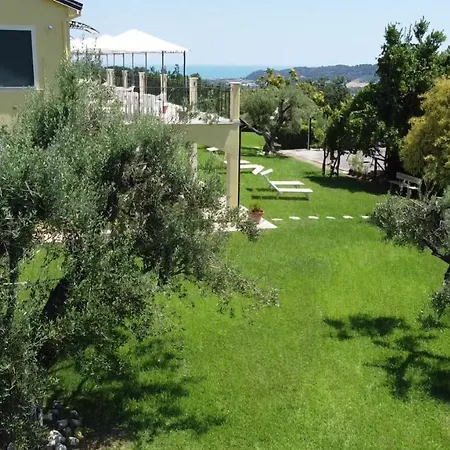 Farm stay Agriturismo Monte Maggio Lapedona