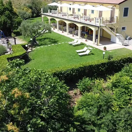 Agriturismo Monte Maggio Farm stay